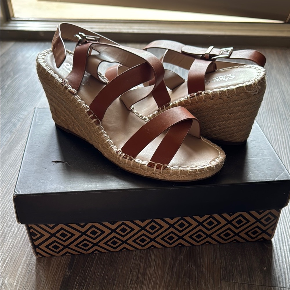 NIB Charles David Brown Tan Wedge Straw Strappy Espadrille Sandals 9.5 - Picture 2 of 7